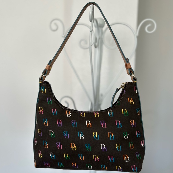 Dooney & Bourke Small Black Shoulder bag / Purse - Picture 2 of 14